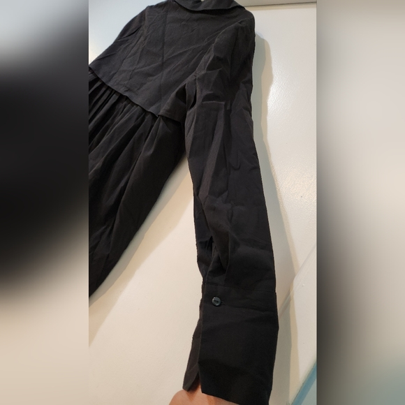 Women's Renuar Black Button-Up Shirt with a Pleated Back, size M - Picture 9 of 10